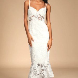 Small Lulu's Ivory Lace Trumpet Midi Dress